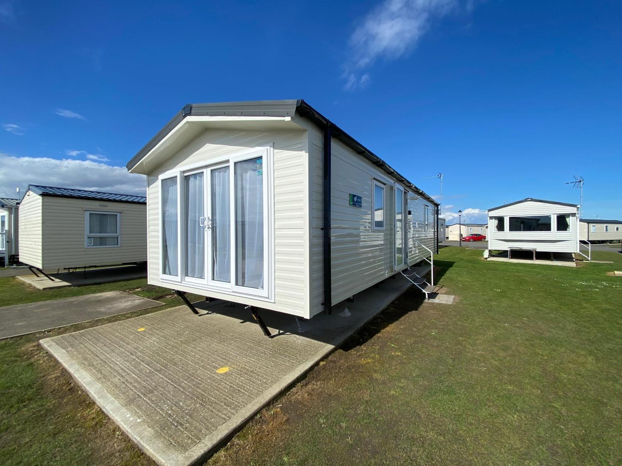 Verbzen Holiday Caravan At St Osyth Beach, Clacton-On-Sea By Verb Holidays Saint Osyth Eksteriør bilde